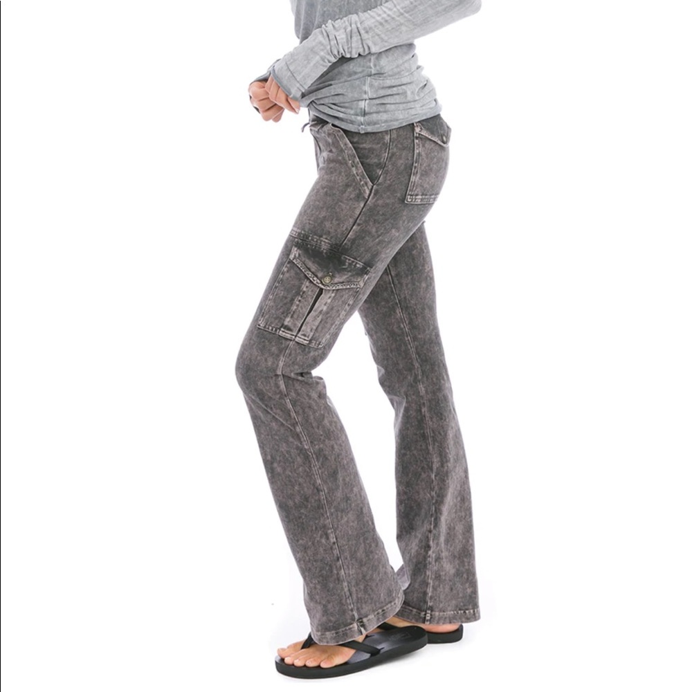 NWT Hardtail Cargo Bootleg Flare Pant